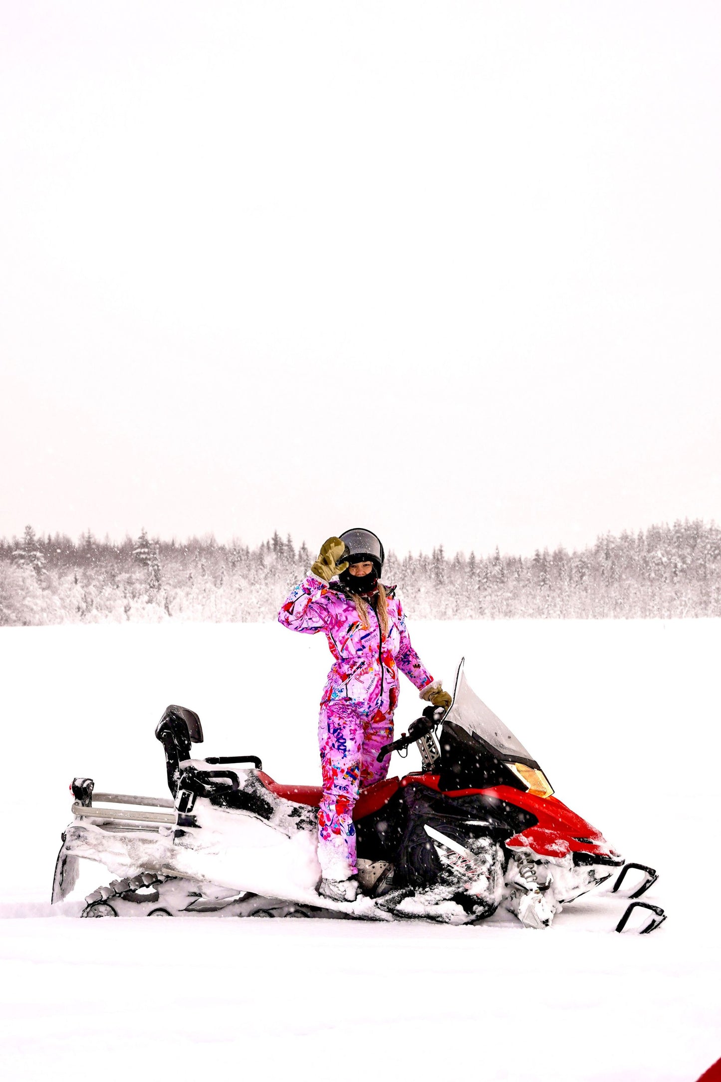 Women`s winter ski / snowboard suit pink color / Snowsuit