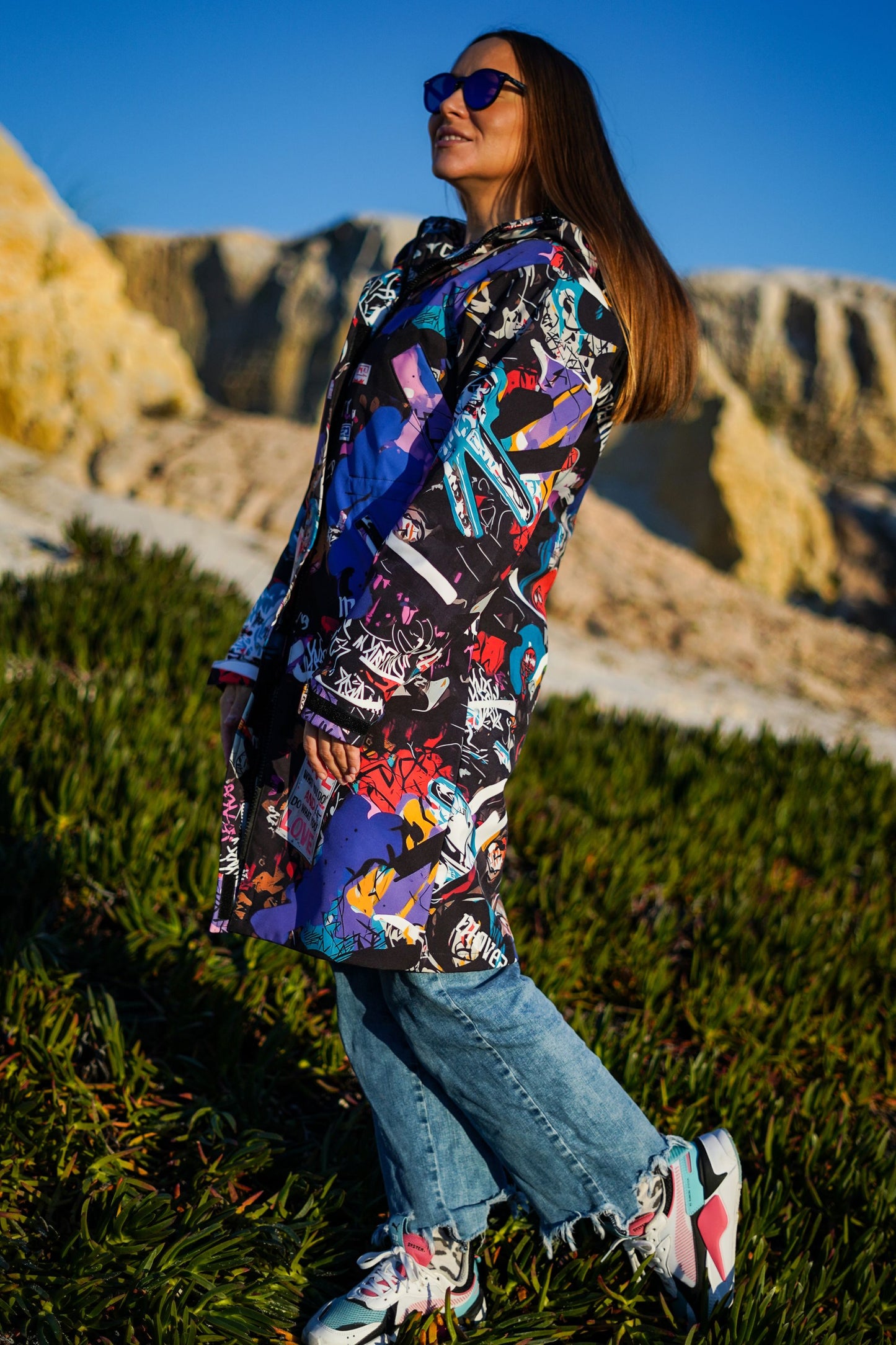 Women's softshell parka / coat with colorful love & peace print