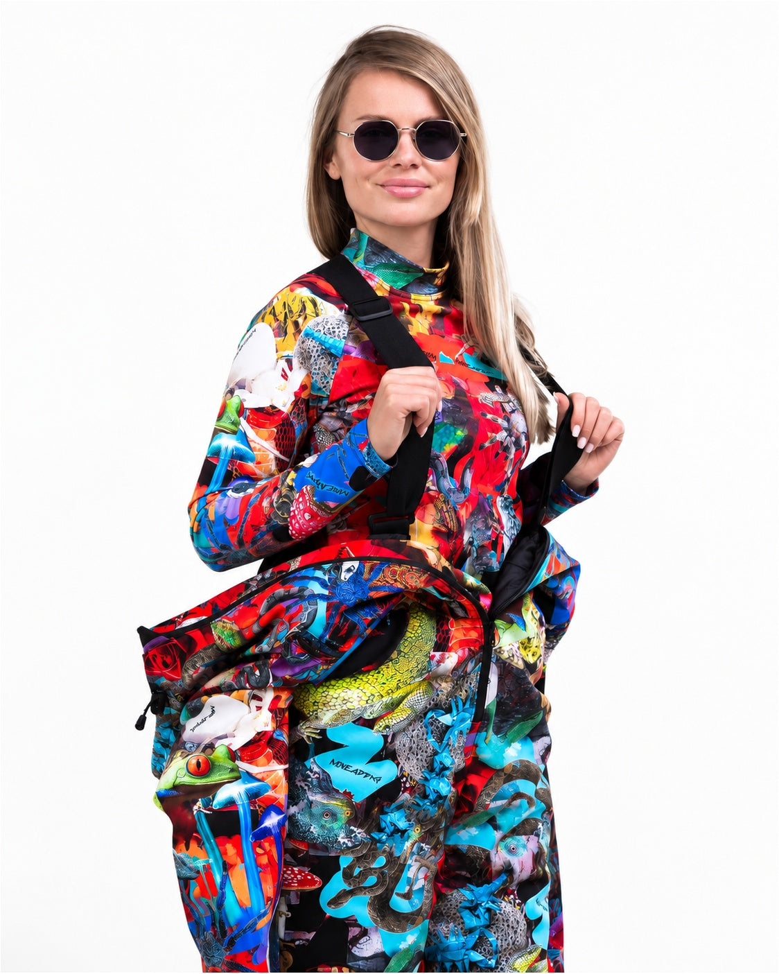 Quilted lining inside MoveAddict Mind Jungle print women's snowsuit