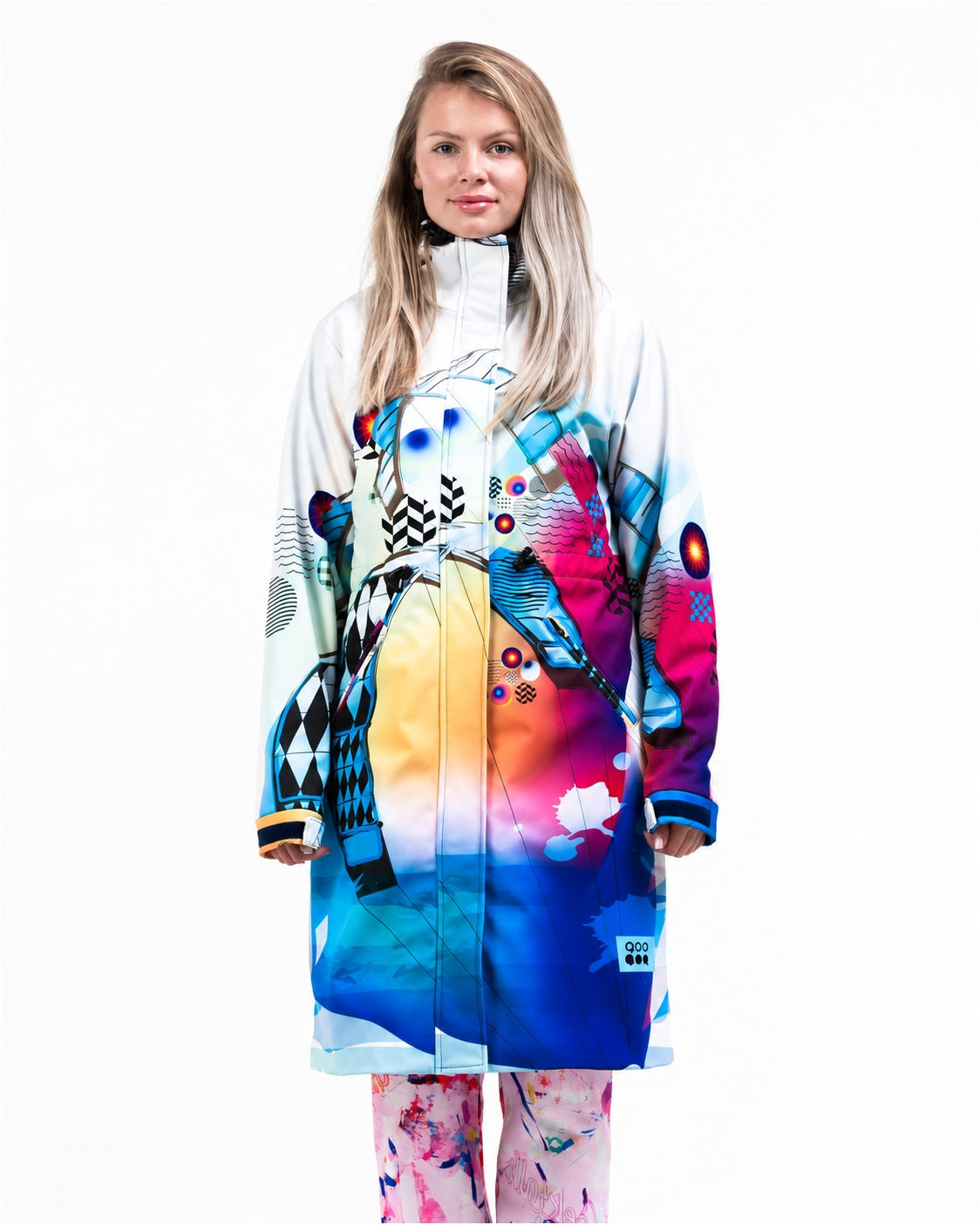 Woman wearing MoveAddict Kite print longline winter parka – front view