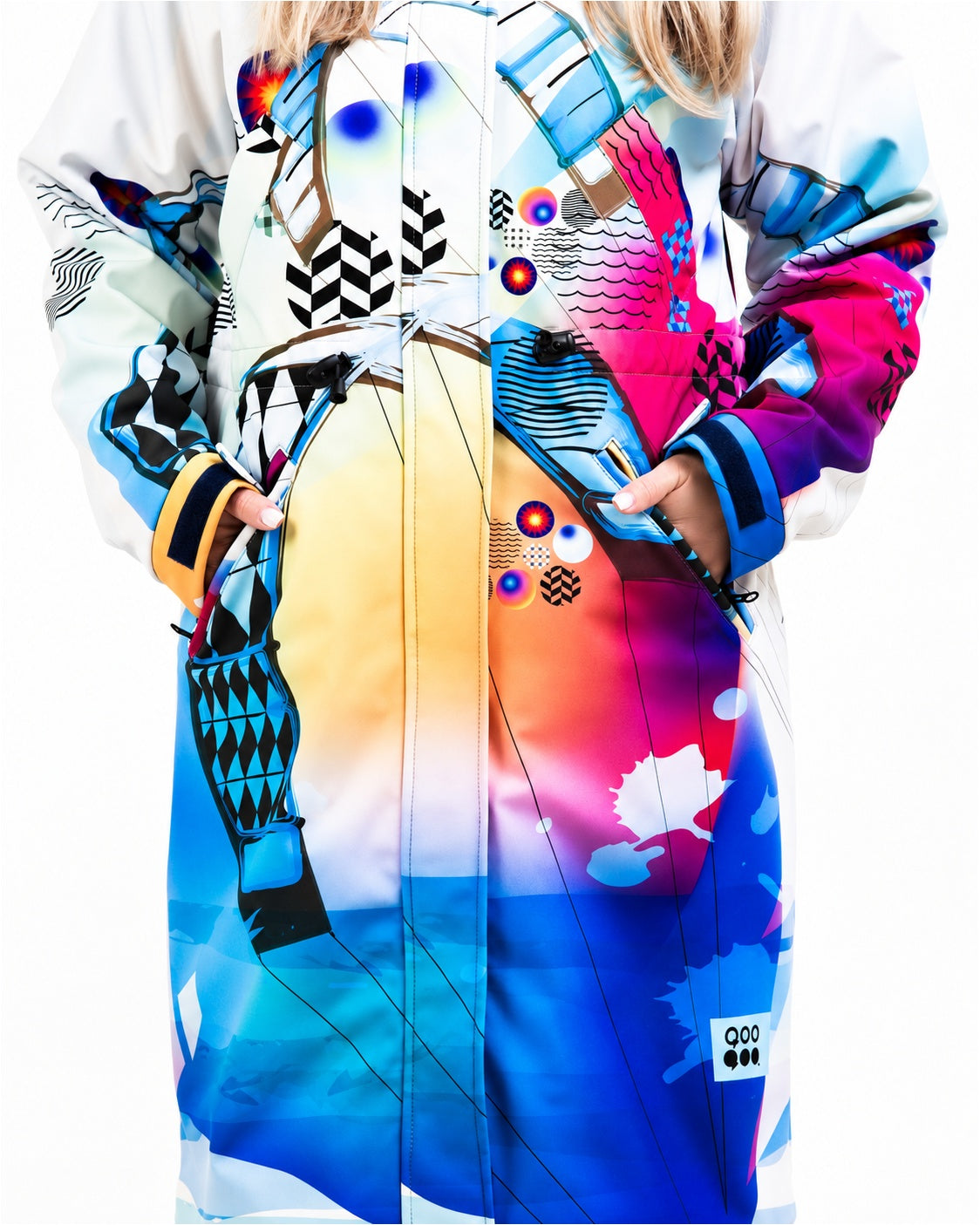 Pocket detail on MoveAddict Kite print women's winter parka