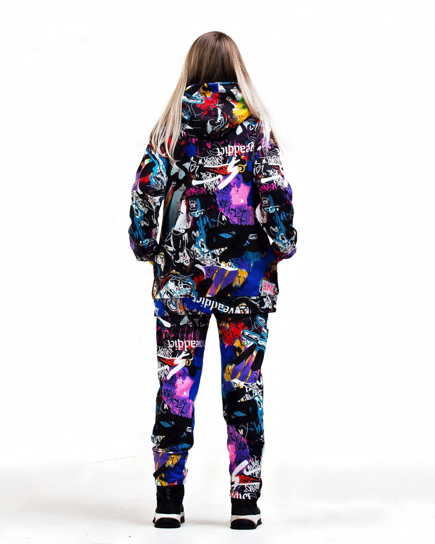 Women's Graffiti Print Hoodie & Jogger Pants "Love & Peace"