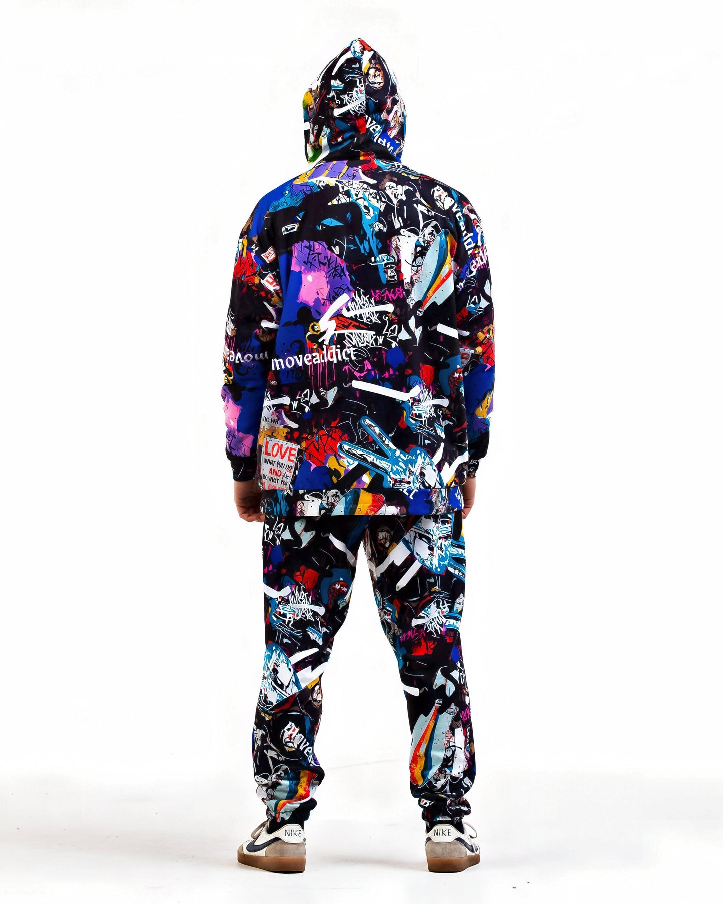 Men's Graffiti Print Hoodie & Jogger Pants "Love & Peace"