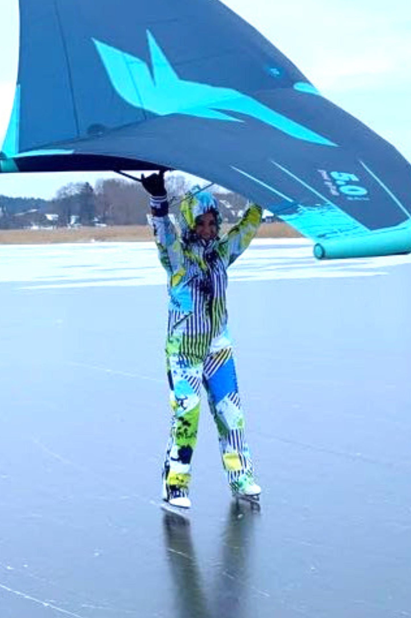 Rent of Women's Snowsuit, Green White color. Size 40. For height 155-167 cm.