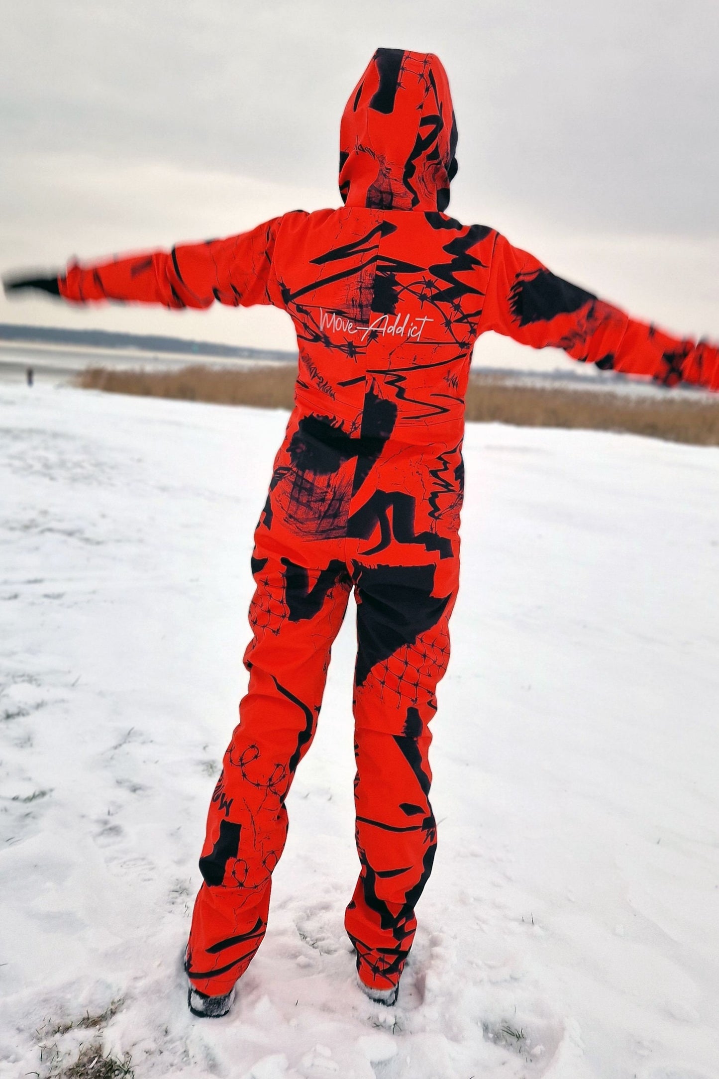 Rent of Women's Snowsuit, Red Black color. Size 42. For height 168-180 cm.