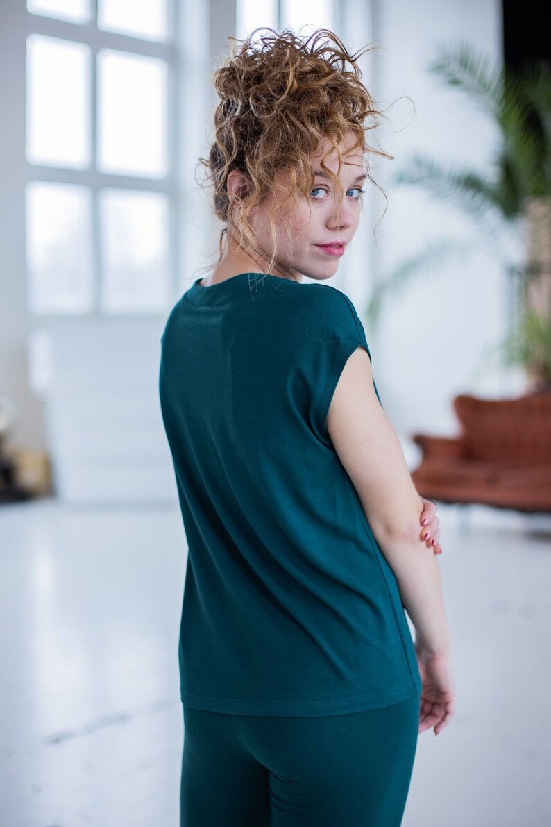 Dark green top, loose fitting tops, plus size tops for women, jersey shirt, yoga top, cotton top, green top for women, different colours