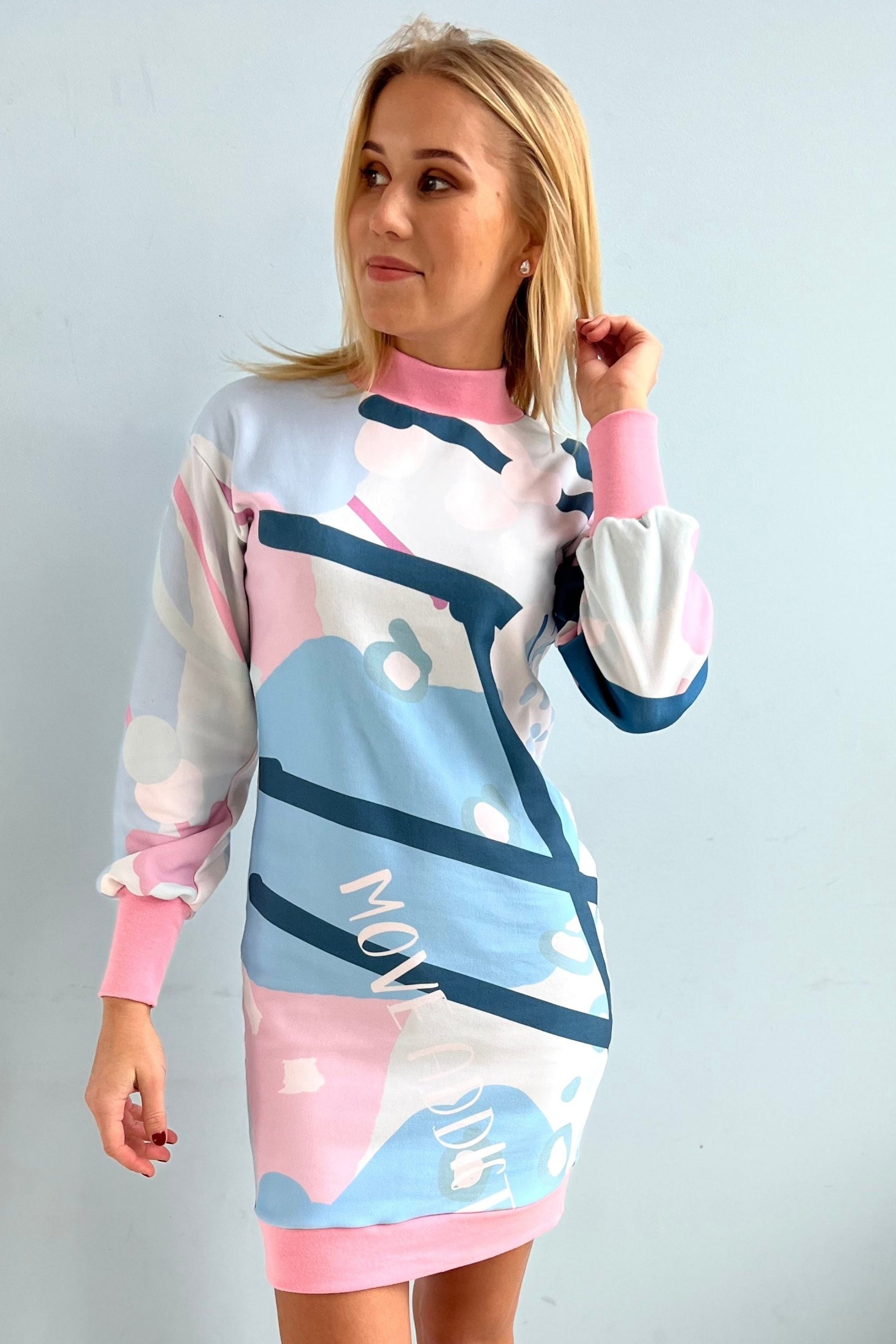 Romantic tunic dress with balloon sleeves MoveAddict Romantic tunic dress with balloon sleeves MoveAddict